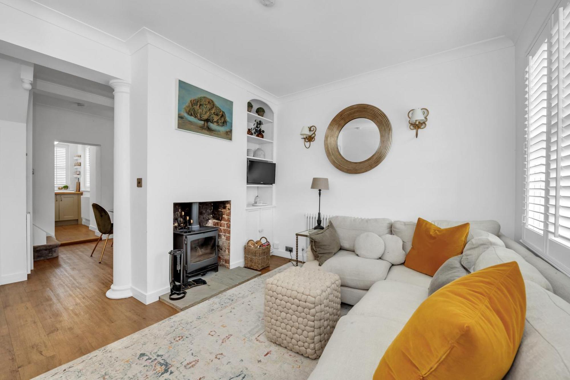 Charming Church Walk, Long Melford - 2 Bedroom Property With Parking Buitenkant foto