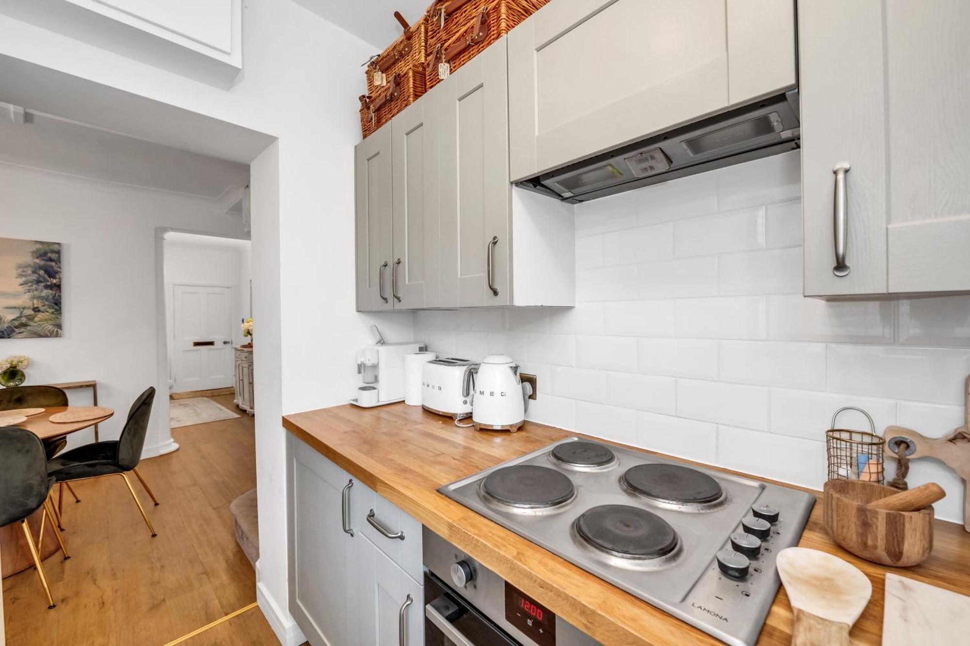 Charming Church Walk, Long Melford - 2 Bedroom Property With Parking Buitenkant foto