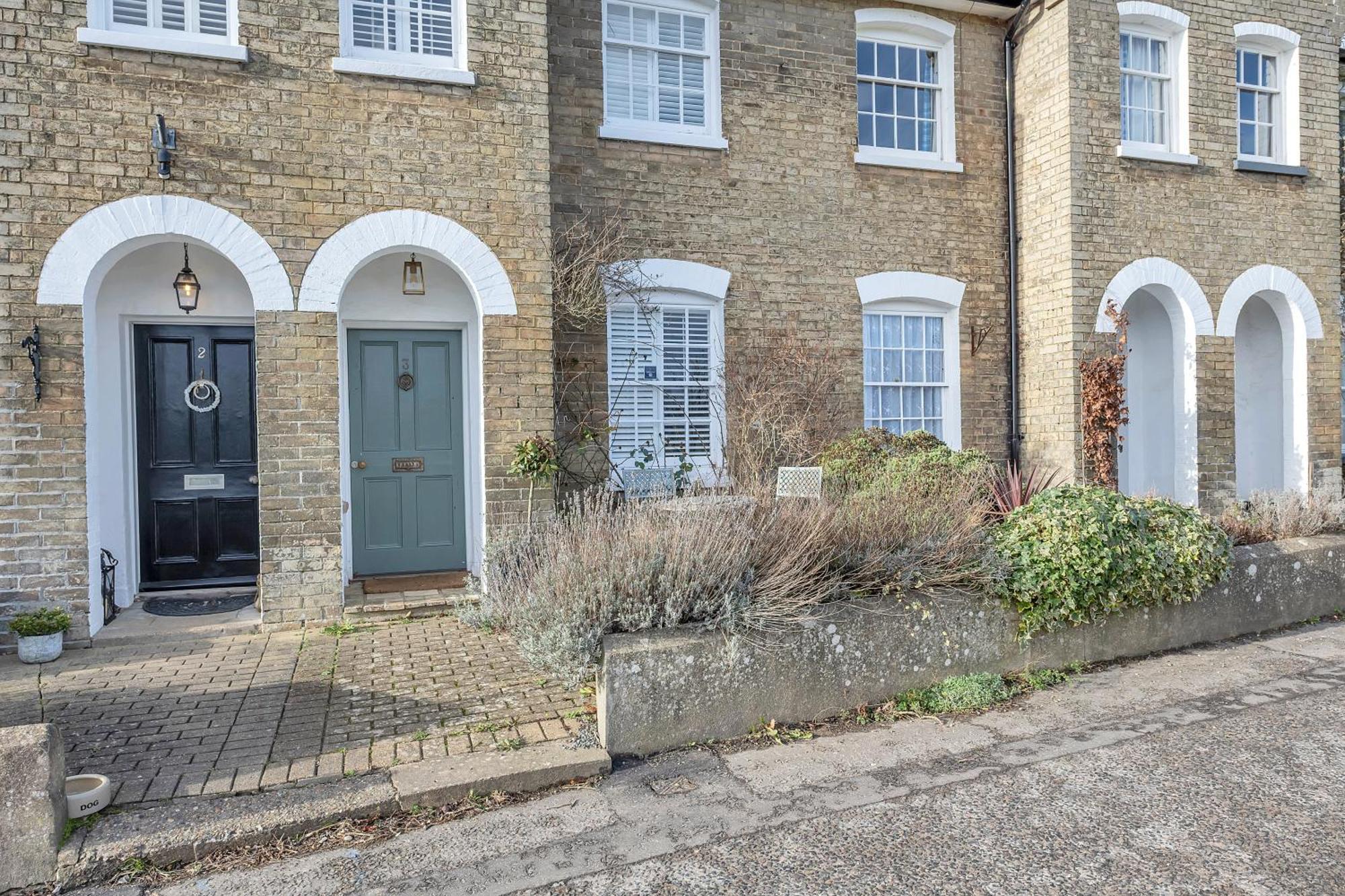 Charming Church Walk, Long Melford - 2 Bedroom Property With Parking Buitenkant foto